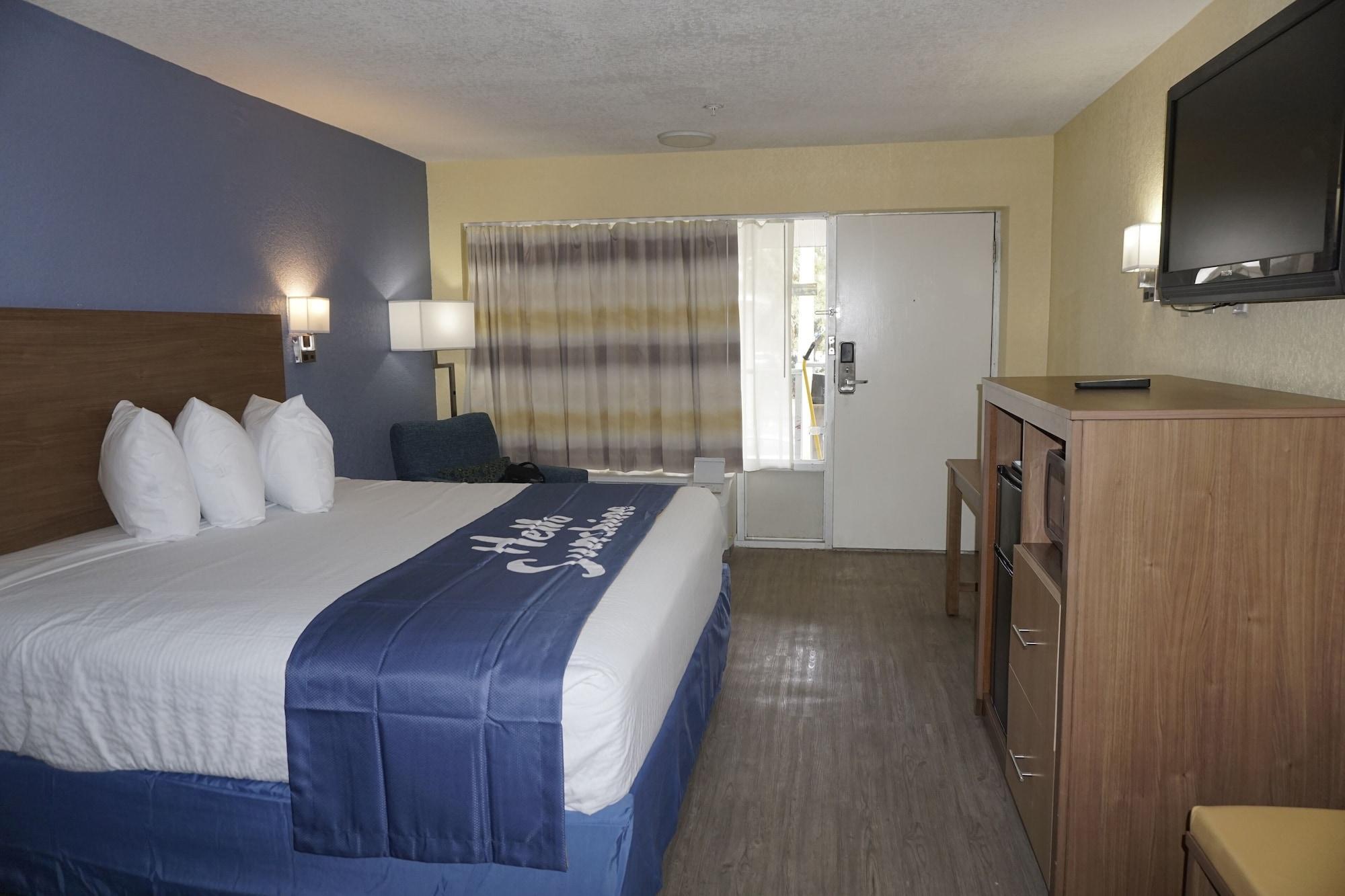 Days Inn By Wyndham Apopka/Orlando Экстерьер фото