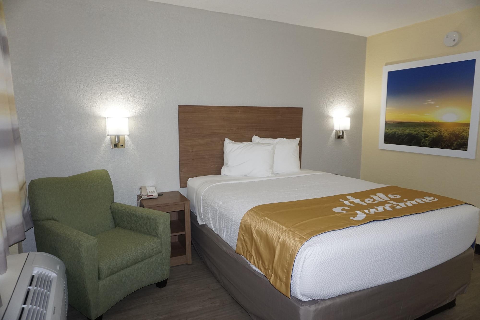 Days Inn By Wyndham Apopka/Orlando Экстерьер фото