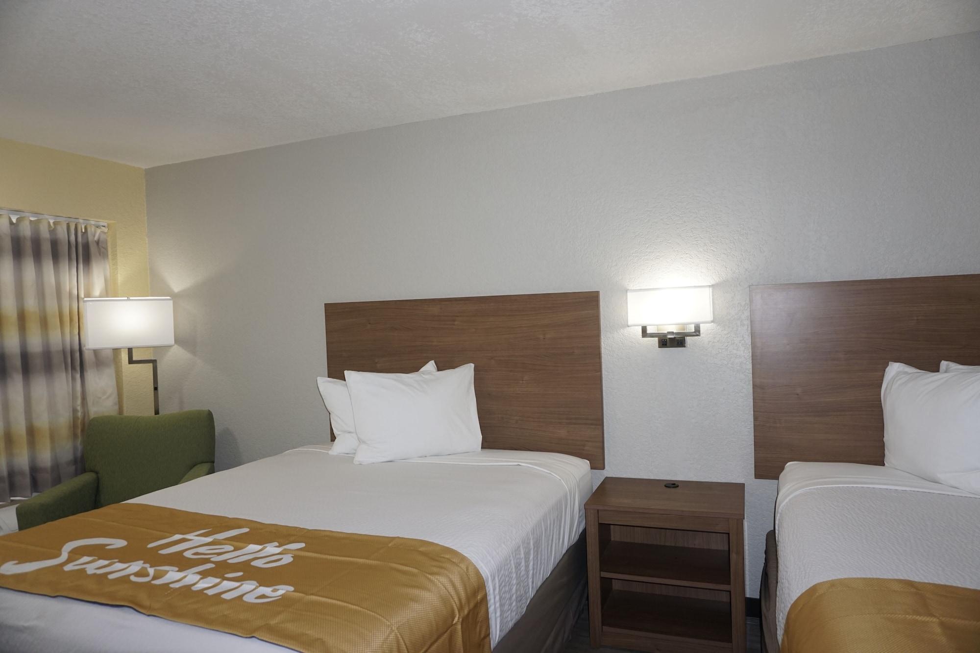 Days Inn By Wyndham Apopka/Orlando Экстерьер фото