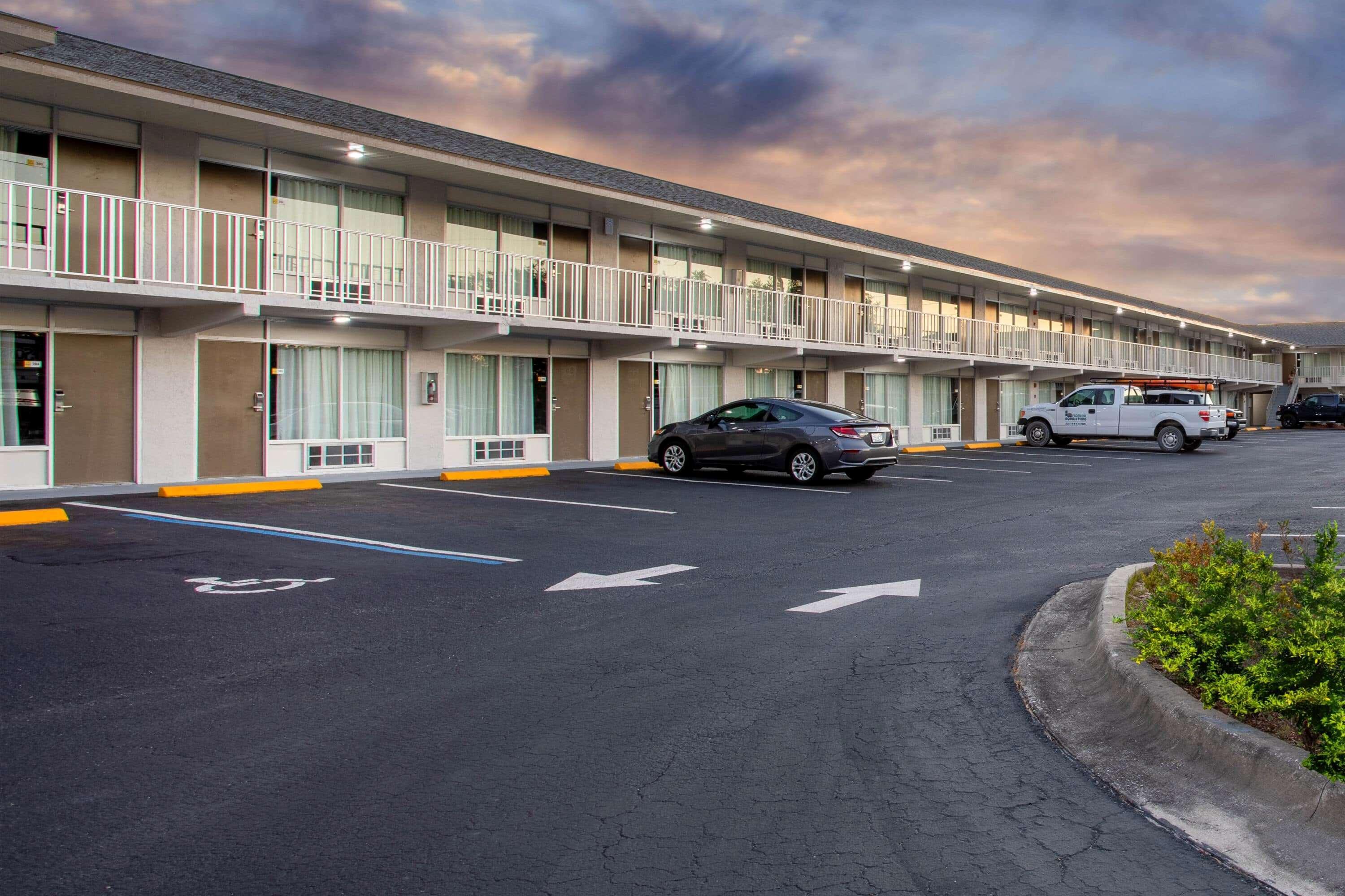 Days Inn By Wyndham Apopka/Orlando Экстерьер фото