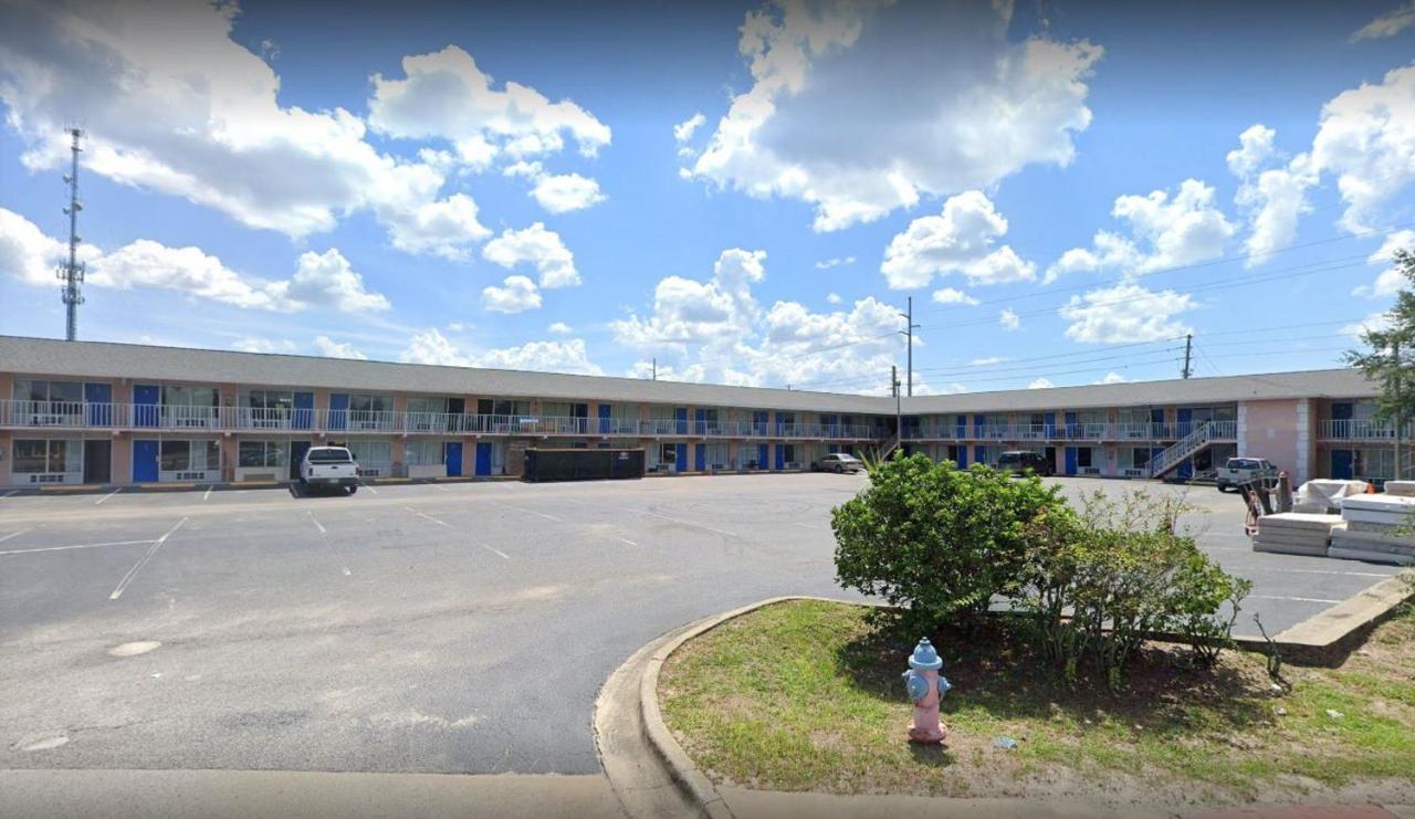 Days Inn By Wyndham Apopka/Orlando Экстерьер фото